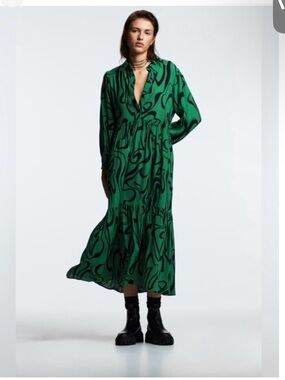 Zara Green Abstract Print Long Sleeve Maxi Dress Size Large